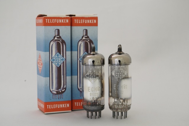 ECH81 TELEFUNKEN 2本1組