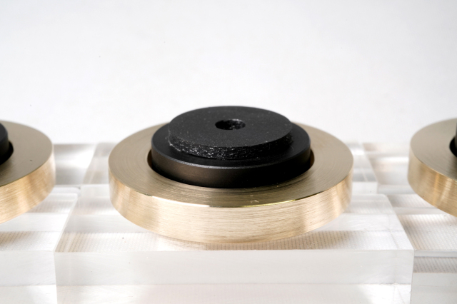 予約品】TU8550、TU8900向け オリジナルインシュレーター 40mm