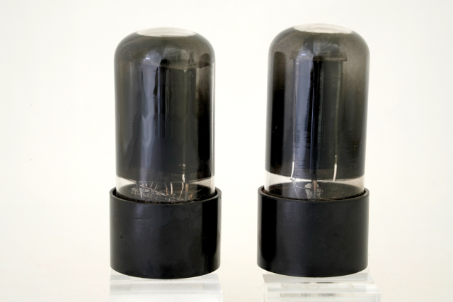 Mullard 6V6GT ロシア製 復刻版 真空管 未使用 マッチドペア 6V6 - ヴィンテージサウンド