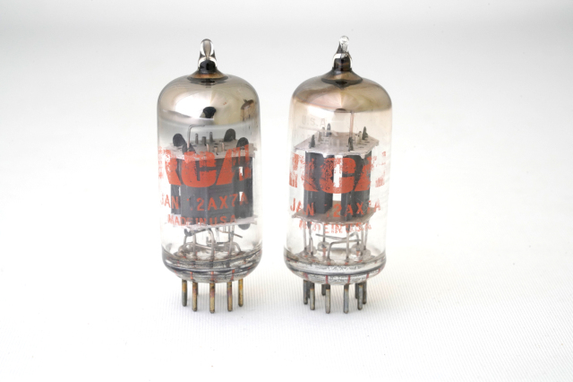 12AX7A RCA 2本1組