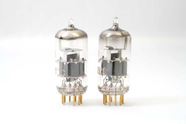 PHILIPS E188CC 真空管 2個セット Yahoo!オークション -「e188cc」(真空管) (真空管アンプ)の落札