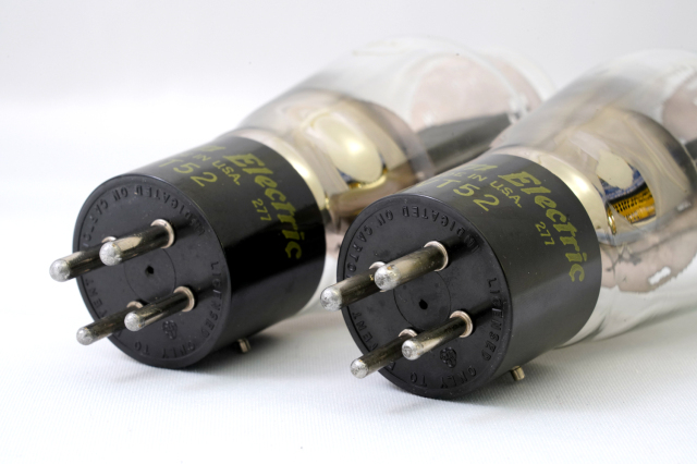 N*s様 Western Electric VT-52 真空管 2本セット 刻印 Western Electric VT52 刻印(2本) 真空管 出力管 @19148 / 中古
