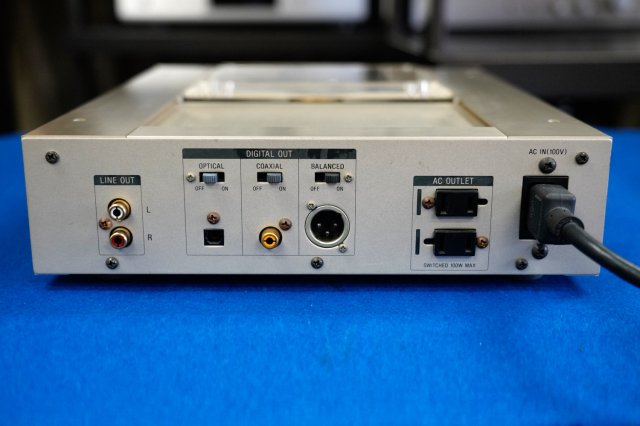 中古】SONY CDP-X5000 CDプレイヤー