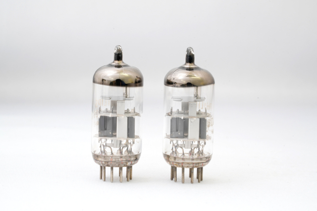 6DJ8/ECC88 Philips 2本1組