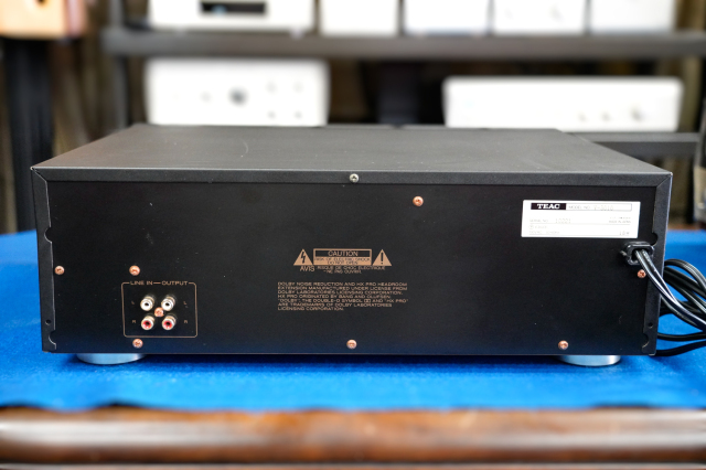 TEAC ティアック　カセットデッキ　V-3010中古品 TEAC ティアック カセットデッキ V-3010中古品