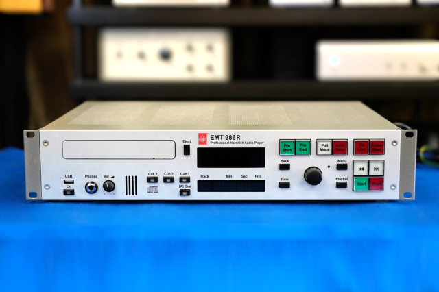 【中古】CDプレーヤー EMT 986R