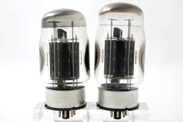 GOLD　LION　KT88管　マッチドペア KT88 GOLD LION (MADE IN ENGLAND) マッチドペア