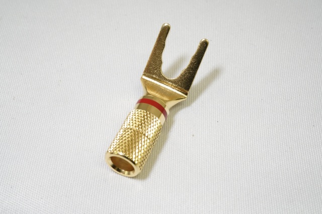 SP-001-2 Yラグ端子 サイズ９mm　圧着接続（ソルダーレス）ギザギザ口　色：赤、黒