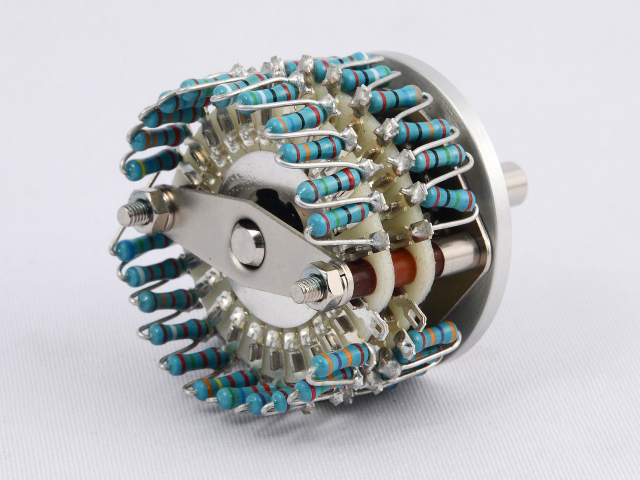 受注生産】SATLS 直列接続型ステレオアッテネーター