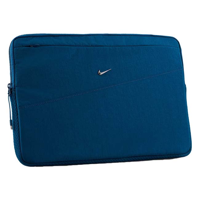 売切り終了！在庫処分特価】ナイキ(NIKE) ユニセックス AURA オーラ ラップトップスリーブ 16インチノートパソコン対応 PC収納バッグ TR0001-408 ブルーフォース×シルバー(26y1m)