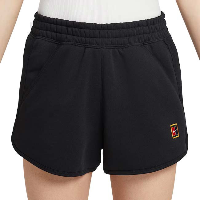 【日本サイズ】ナイキ(NIKE) 2025 FA レディース Courtヘリテージ フリース ミッドライズ ゲームショートパンツ HJ8991-010 BK(25y7mテニス用ゲームウェア)