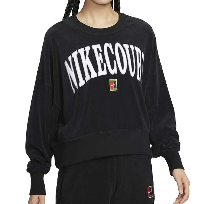 売切りセール！【日本サイズ】ナイキ(NIKE) 2024 FA レディース コート ヘリテージ オーバーサイズ グラフィック 長袖スウェット FQ2243-010ブラック×ホワイト(24y8mテニス)