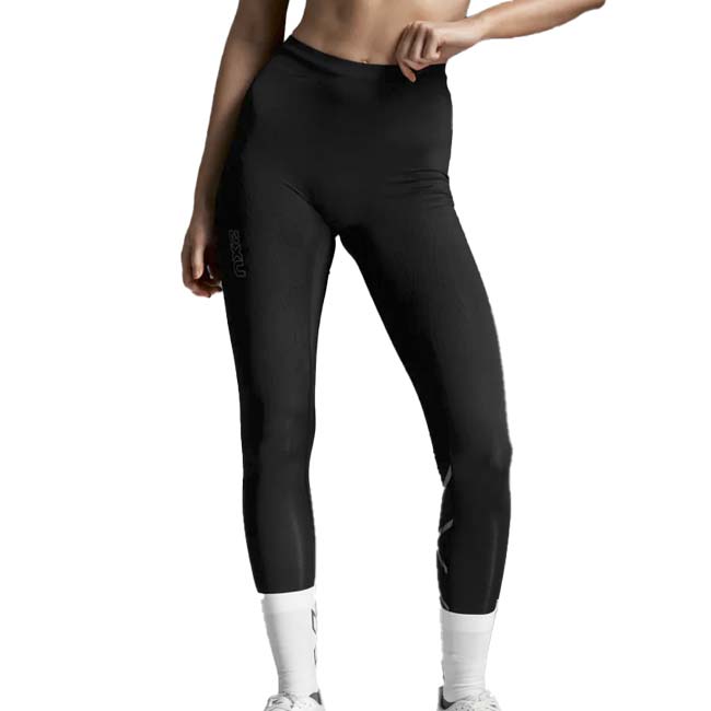【10％OFFマジッククーポン対象】2XU(ツータイムズユー) 2026 レディース ライトスピード リアクト ハイライズ コンプレッションタイツ WA7516B-BLK／BRF ブラック×Bリフレクティブ(26y3m)