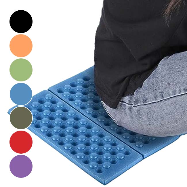 【アウトドアやスポーツ観戦に】 折りたたみ式フォームシートクッション 28×38cm 釣り キャンプ ハイキング ビーチ BBQ TE439941(26y3m)