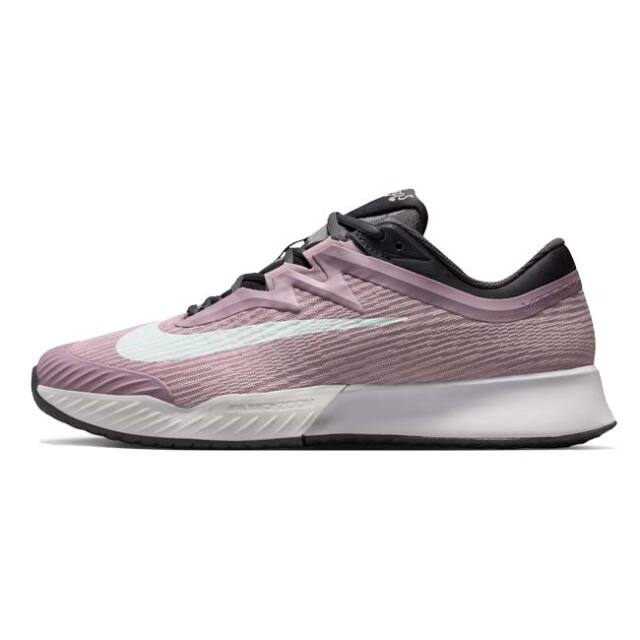 ナイキ(NIKE) 2026 SU メンズ ズームヴェイパー プロ3 プレミアム HC ハードコート用テニスシューズ HV1453-200 ライトバイオレットオレ(26y5m)