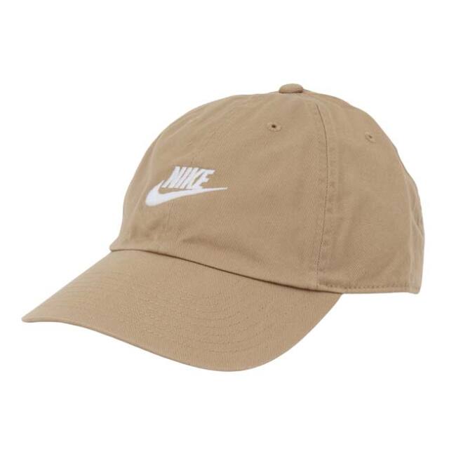 ナイキ(NIKE) 2025 HO ユニセックス CLUB クラブ アンストラクチャード フューチュラ ウォッシュ キャップ FB5368-297 パラシュートベージュ×WH(25y12m)