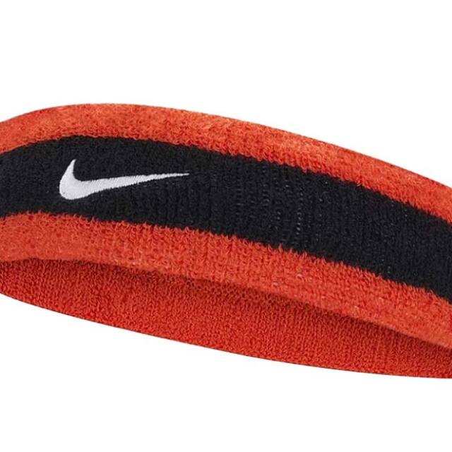 陽岱鋼　Nike 赤 リストバンド 1 bn2095-601_02.jpg