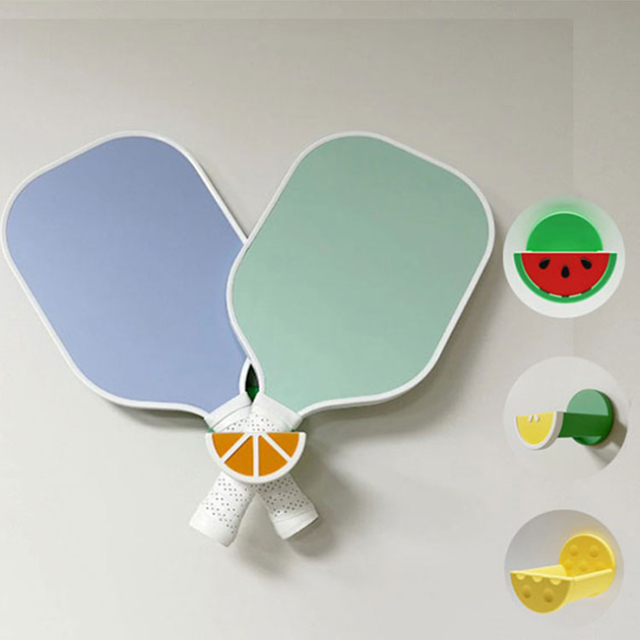 【8日から72時間 8%OFFクーポン】【マイラケットをおしゃれに飾れる♪】YYプロジェクト(YY Project) 壁掛け ラケットホルダー (ピックルボール バドミントン 卓球 etc.) 両面テープ式 YY002(25y8m)