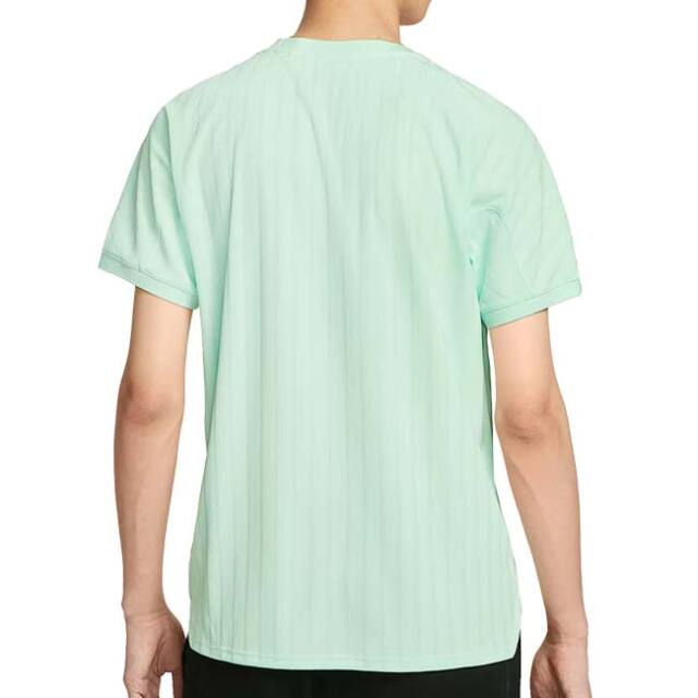 Nike Fussball シャツ Mサイズ 緑色 Nike Fussball シャツ Mサイズ 緑色