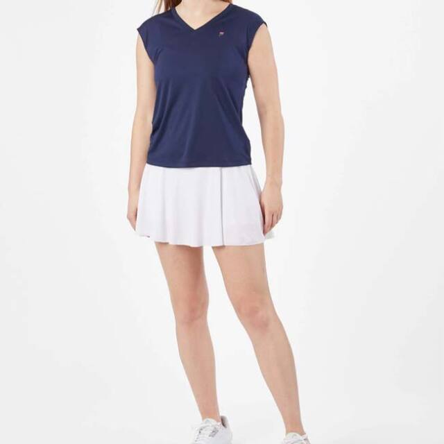 FILA♡【美品】2024FWモーデュロイニットのスコートL FILA♡【美品】2024FWモーデュロイニットのスコートLヴィンテ