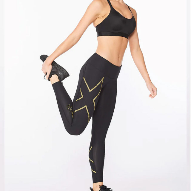 2XU フィットネス用タイツ Sサイズ ブラック/ゴールド 11%OFFマジッククーポン対象】売切り終了！2XU(ツータイムズユー