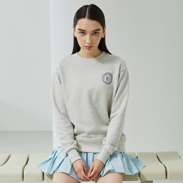 韓国系テニスウェア LOVEFORTY(ラブフォーティ) レディース LOVE FORTY LOGO スウェット シャツ ジャージ -グレー(22y4mテニス)