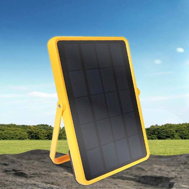 【災害対策製品】ハック(HAC) 蓄電機能付 ソーラー＆USB充電器 バッテリー容量2400mAh スタンドライト付き HAC4685A オレンジ(25y6m)