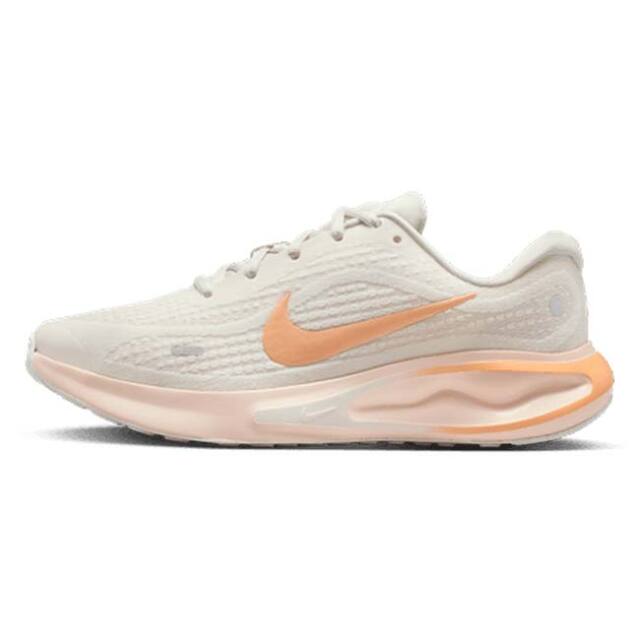 在庫処分特価】ナイキ(NIKE) 2025 HO レディース Journey Run ジャーニーラン ロード ランニングシューズ FJ7765-116 セイル×オレンジC×ヴァバI(25y11m)