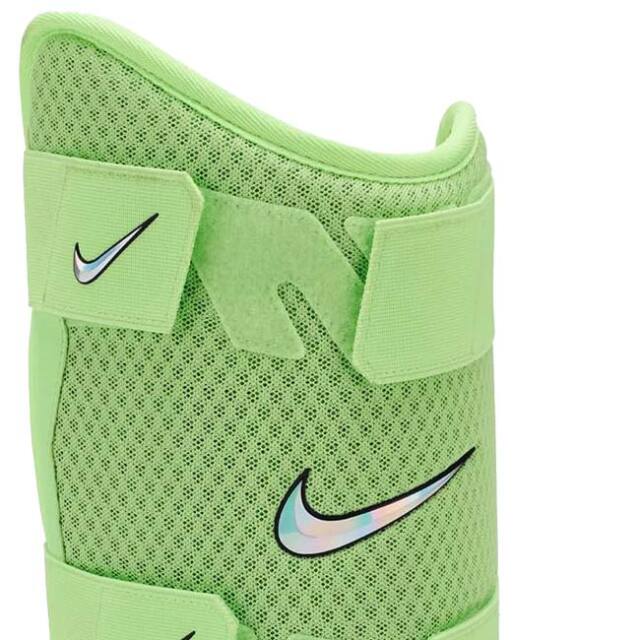 自打球からガード【右打者／左足装着】ナイキ(NIKE) DIAMOND バッター