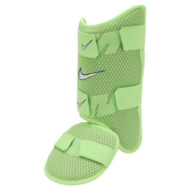 自打球からガード【左打者／右足装着】ナイキ(NIKE) DIAMOND バッター