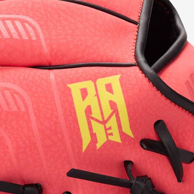 ロナルド・アクーニャ Jr.】【右投げ用】ナイキ(NIKE) ジュニア VAPOR