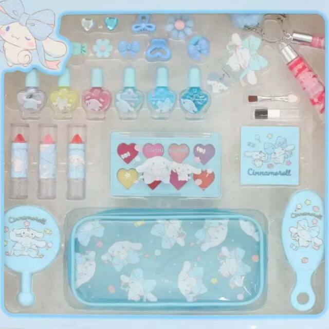 ブラックフライデー8%OFF 12月1日まで！サンリオ(Sanrio) キッズ