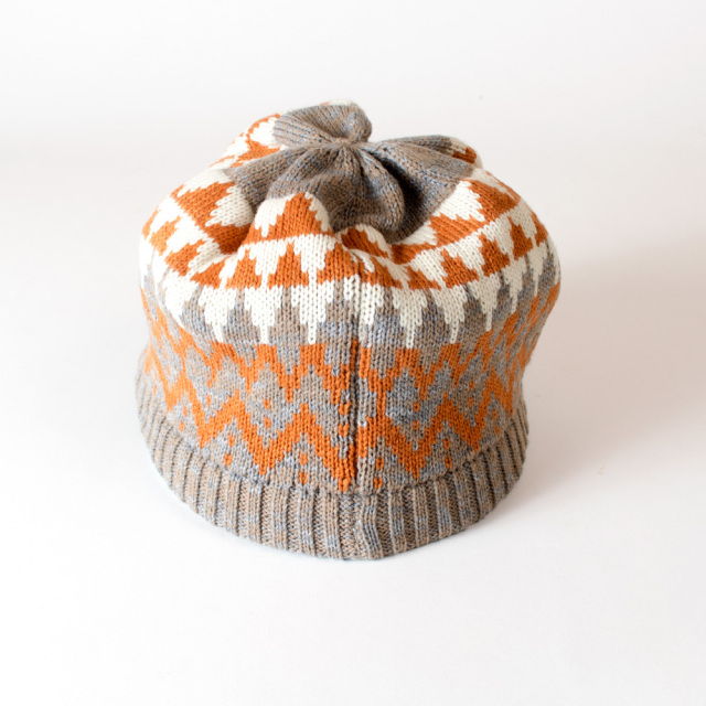 (アナグラム) ANAGRAM フェアアイル柄 つば付きニット帽 ニットキャスケット ニットキャップ ツバ付きニット 大きめ 帽子 小顔効果