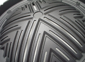 南部鉄器製ジンギスカン鍋（穴空き・28cm） | ジンギスカンのあんべ