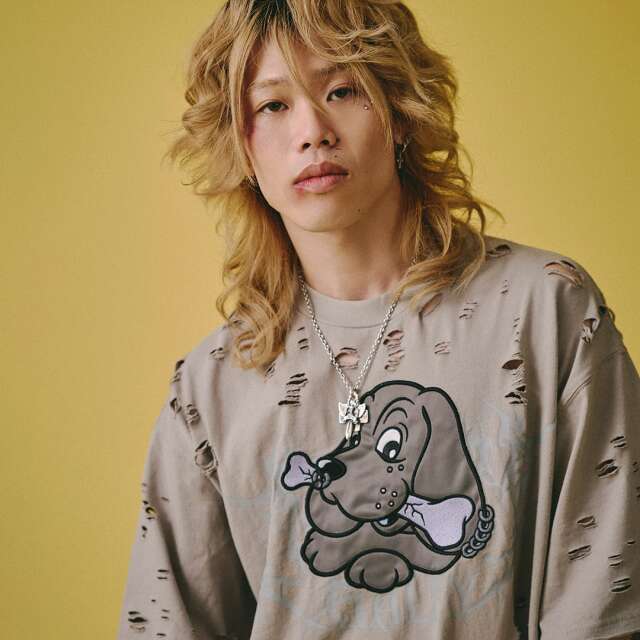 GALFY 病みに溶かされし大ダメージTシャツ