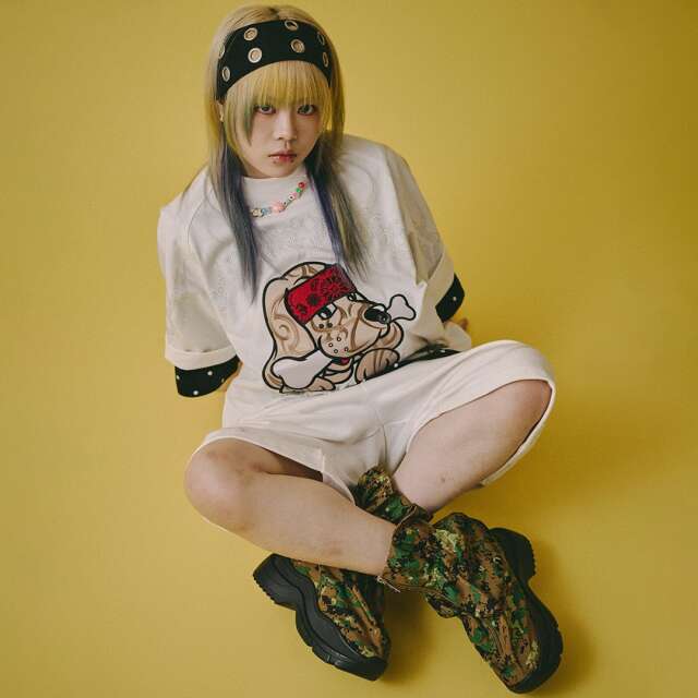 GALFY ピカピカ族Tシャツ