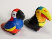 フェアトレードの動物オカリナ オオハシ＆コンゴウインコ