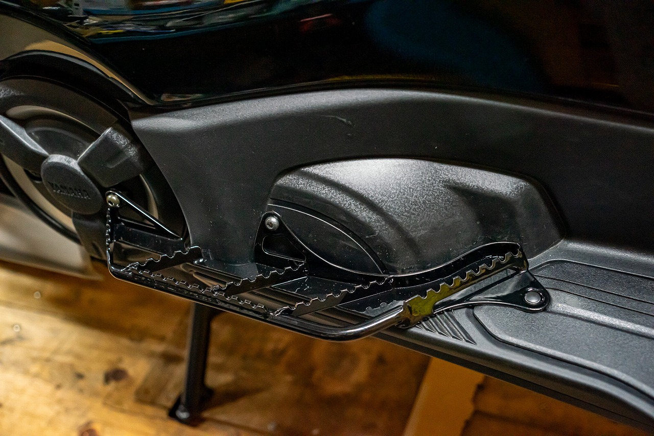 8型TMAX（2022～現行）バックステップキット