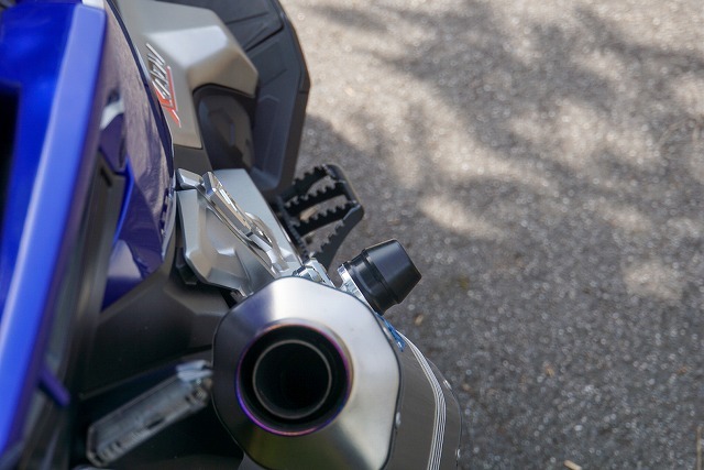 【中古】X-ADV｜2021～｜サイレンサーガード｜アンドロイドモーターサイクル X-ADV】【転倒に強い味方】サイレンサーガード