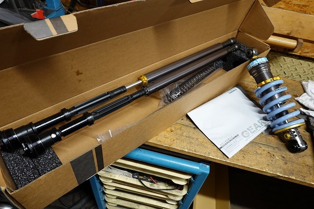 【X-ADV】【全年式】【工賃込】GEARS前後コンフォートサスペンション