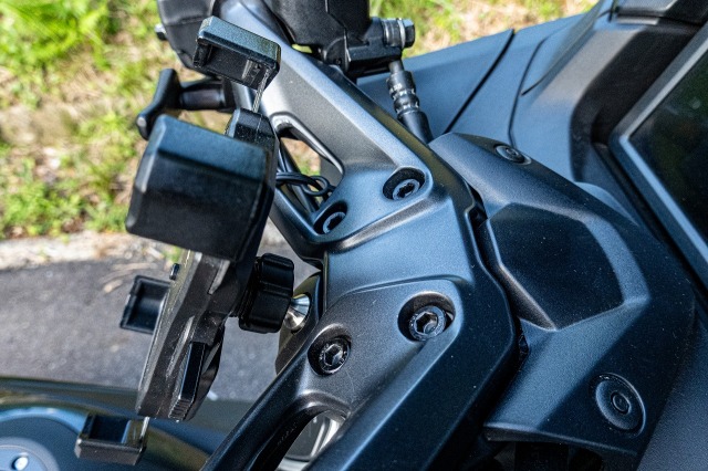 ８～9型TMAX560（2022～現行） スマホマウントステーキットV４ 8～9型TMAX560（2022～現行）スマホマウントステーキットV4