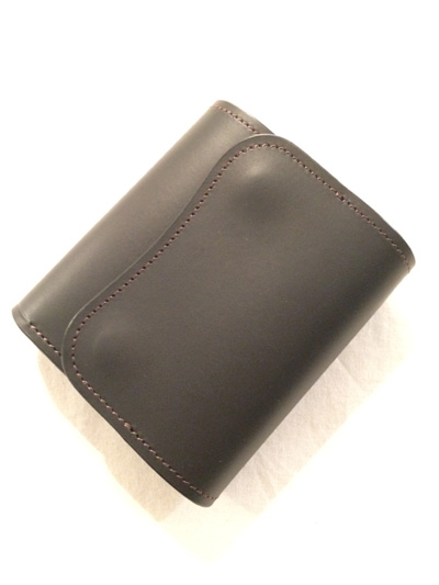 LAST CROPS （ラストクロップス） CASCADE 三つ折り財布 MAREMMA（マレンマレザー）　BLACK/クロ