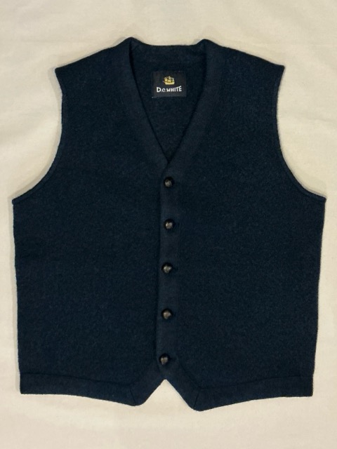D.C.WHITE（ディー・シー・ホワイト）D253350 Curator Vest（キュレイター・ベスト）20（ネイビー）
