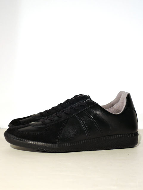 GERMAN TRAINER ジャーマントレーナー 【メンズ・レディース】 1183E 【Made in Czech Repubric/チェコ製】 BLACK/BLACK