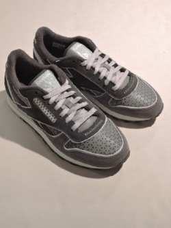 White Mountaineering (ホワイトマウンテニアリング) WM2571815 Reebok CLASSIC LEATHER CHARCOAL