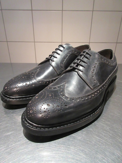 ジャランスリワヤ98652 UK7 ウィングチップブラック