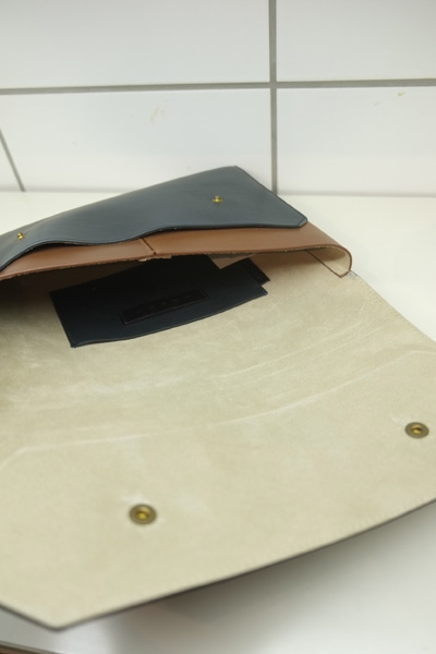 different通販】 MARNI (マルニ) CLUCH BAG クラッチバッグ different通販】 MARNI (マルニ) CLUCH BAG クラッチバッグ