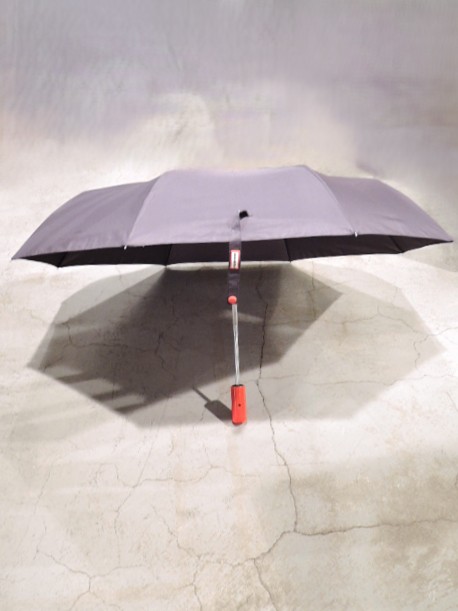 HUNTER AUTO COMPACT ネイビー折りたたみ傘 HUNTER（ハンター）の「AUTO COMPACT UMBRELLA（折りたたみ傘