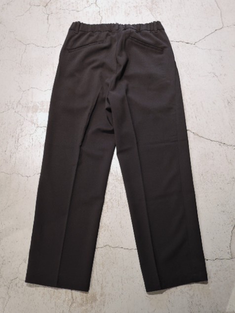 GOLDWIN One Tuck Straight Pants(サイズ2) One Tuck Straight Pants – Goldwin Europe