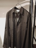 marka (マーカ) M25A17SH01C リサイクルポリエステル ウールシャツ BLACK STRIPE